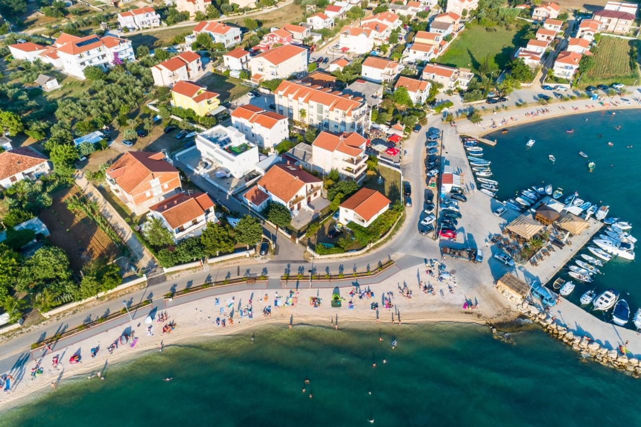 Apartment Nin - Vrsi At The Beach Buitenkant foto